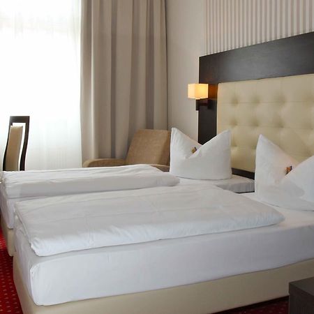 Hotel Herbst Berlin Bagian luar foto